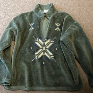 Cute Snowflake sweater 1/4 zip - size Large